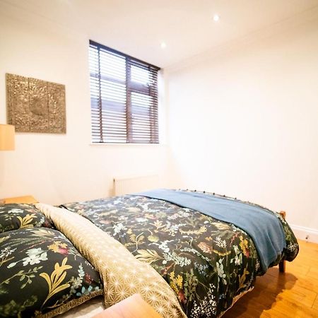 Stay With Serena Homes , One Bedroom Apartment Purley Exteriér fotografie